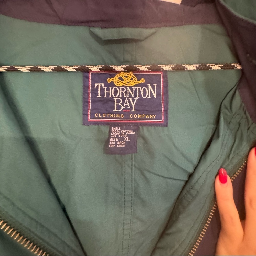 Thornton Bay Vintage Men’s Windbreaker Hunter Green And Navy, Size XL NWT - Picture 4 of 6
